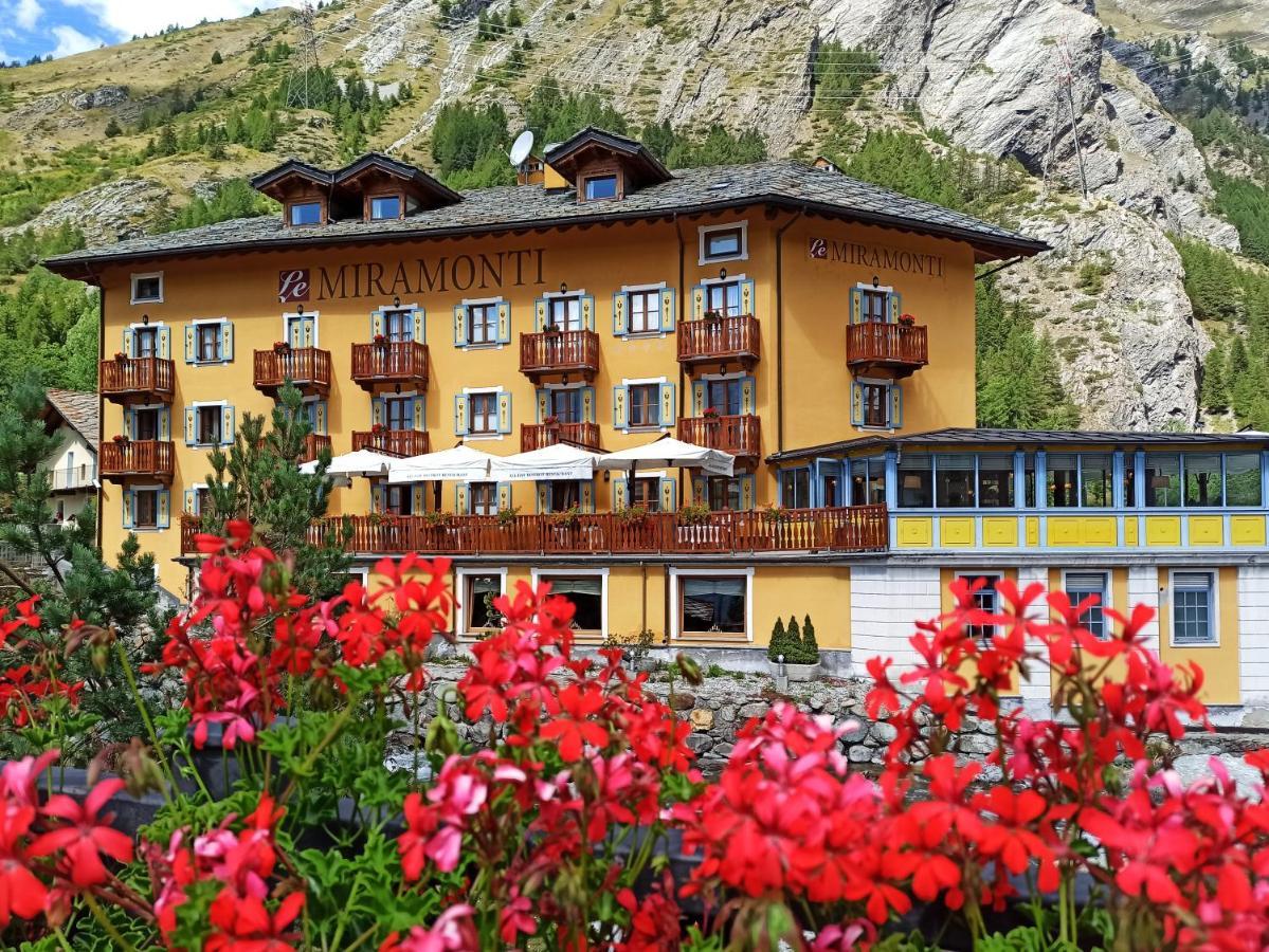 Le Miramonti Hotel Restaurant & Wellness La Thuile Exterior foto