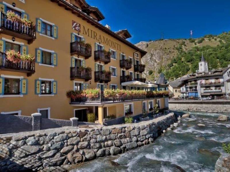 Le Miramonti Hotel Restaurant & Wellness La Thuile Exterior foto