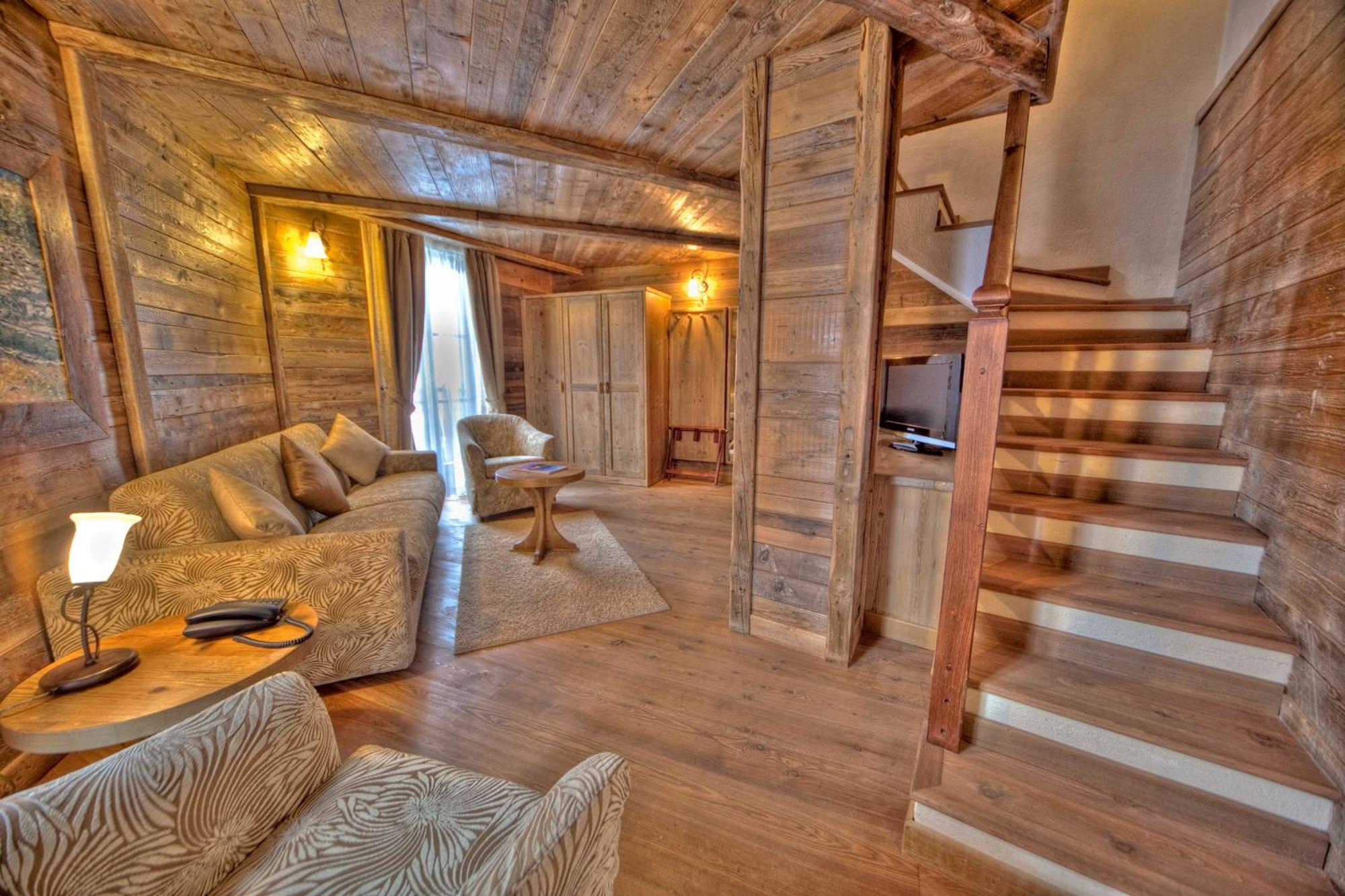 Le Miramonti Hotel Restaurant & Wellness La Thuile Exterior foto