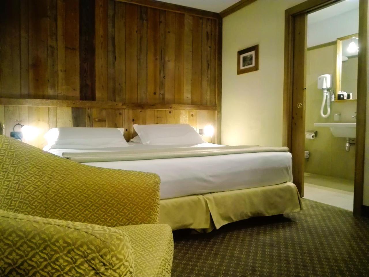Le Miramonti Hotel Restaurant & Wellness La Thuile Exterior foto
